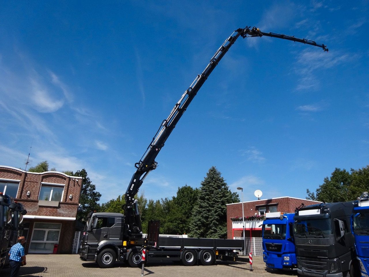 MAN 35.510 P+ 955 Effer jib Seilwind(100t Meterkran MAN 35.510 P+ 955 Effer jib Seilwind(100t Meterkran - شاحنة كرين, شاحنات مسطحة: صورة 3 MAN 35.510 P+ 955 Effer jib Seilwind(100t Meterkran MAN 35.510 P+ 955 Effer jib Seilwind(100t Meterkran - شاحنة كرين, شاحنات مسطحة: صورة 3