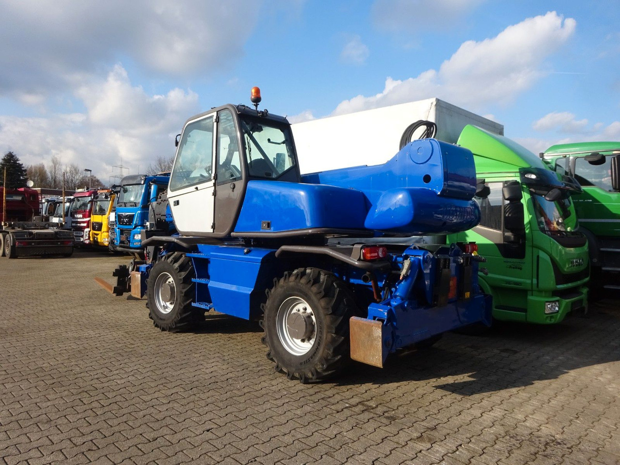 Manitou Teleskoplader MRT 2150 mit Palettengabel - رافعة تلسكوبية: صورة 4 Manitou Teleskoplader MRT 2150 mit Palettengabel - رافعة تلسكوبية: صورة 4