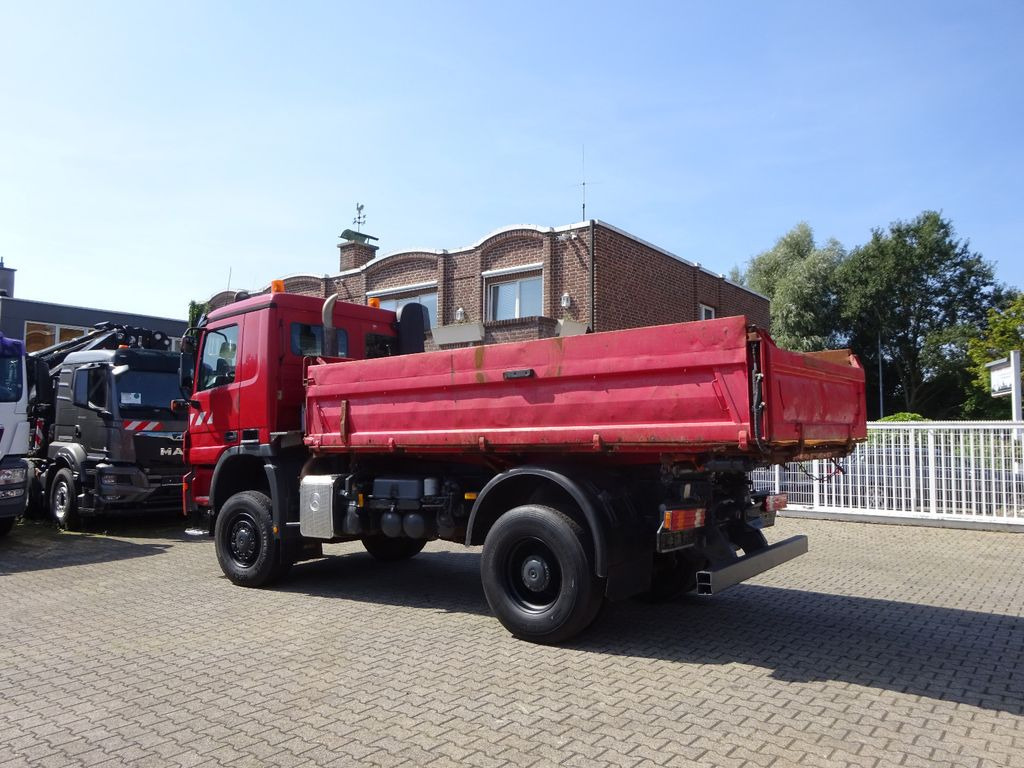 Mercedes-Benz 1832 Actros MEILLER 3Skipper4x4 mit Schneeplatte - شاحنة قلاب: صورة 3 Mercedes-Benz 1832 Actros MEILLER 3Skipper4x4 mit Schneeplatte - شاحنة قلاب: صورة 3