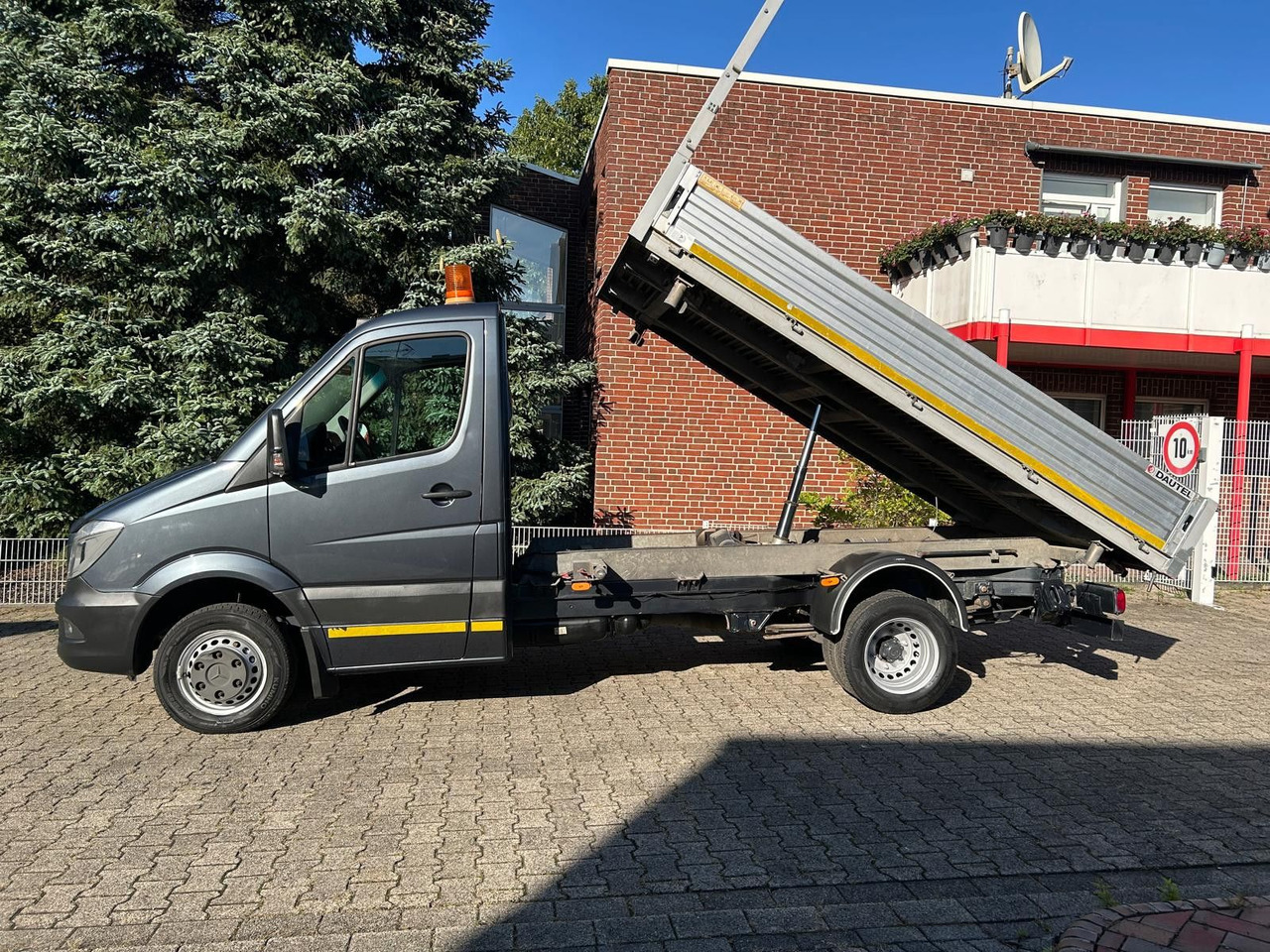 Mercedes-Benz 516CDI SPRINTER DAUTEL ALU-3SKIPPER System 2050 - قلاب صغير: صورة 1 Mercedes-Benz 516CDI SPRINTER DAUTEL ALU-3SKIPPER System 2050 - قلاب صغير: صورة 1
