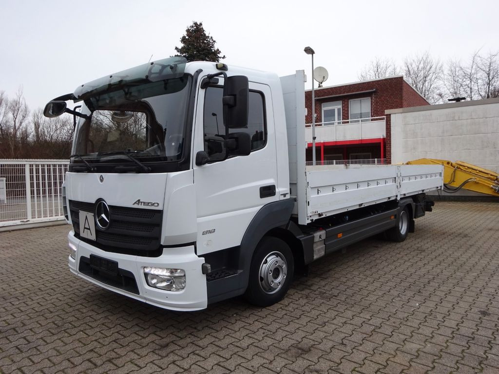 Mercedes-Benz 818 Atego Pritsche Mercedes-Benz 818 Atego Pritsche - شاحنات مسطحة: صورة 2 Mercedes-Benz 818 Atego Pritsche Mercedes-Benz 818 Atego Pritsche - شاحنات مسطحة: صورة 2