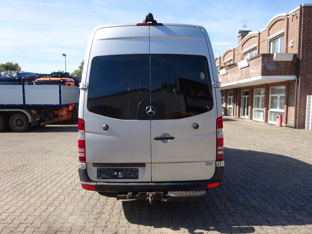Mercedes-Benz Sprinter 316CDI Mixto 4x2 - فان: صورة 5 Mercedes-Benz Sprinter 316CDI Mixto 4x2 - فان: صورة 5