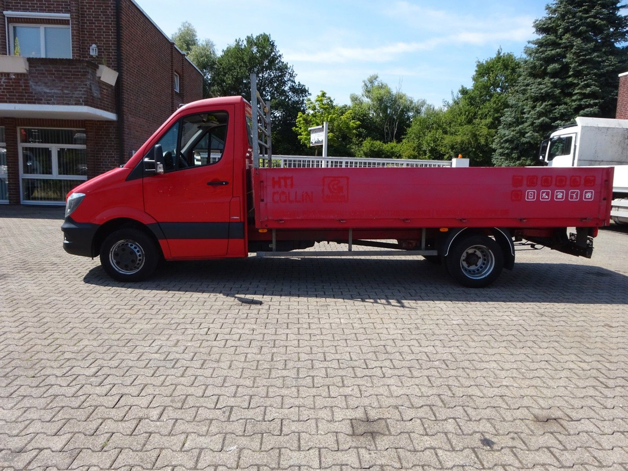 Mercedes-Benz Sprinter Pritsche 519CDI Bluetec 4x2 - شاحنة مفتوحة: صورة 3 Mercedes-Benz Sprinter Pritsche 519CDI Bluetec 4x2 - شاحنة مفتوحة: صورة 3