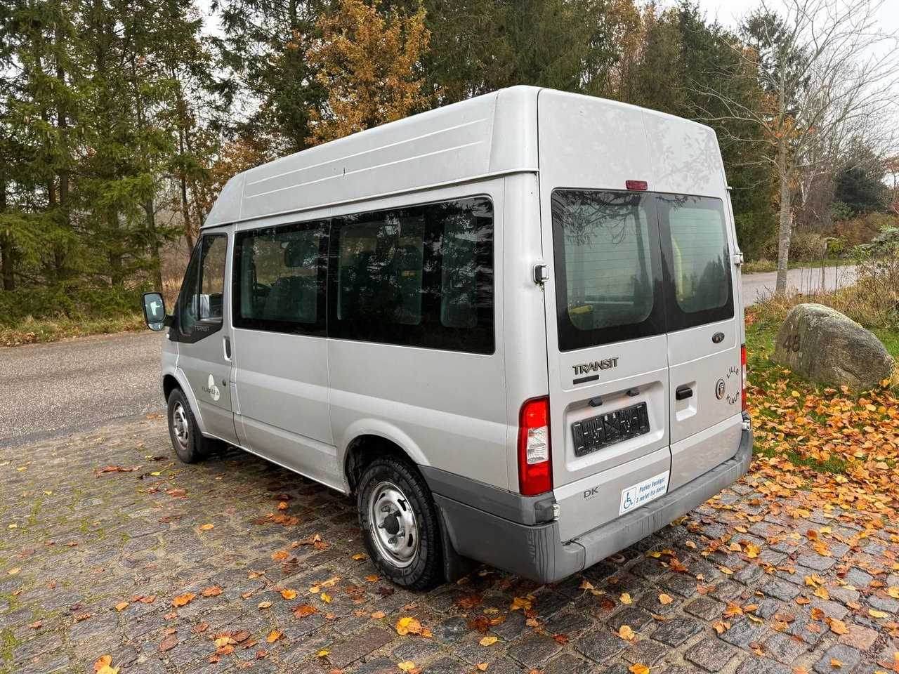 Ford Transit Kombi FT 300 High+Long *Handycap Lift* - ميكروباص: صورة 5 Ford Transit Kombi FT 300 High+Long *Handycap Lift* - ميكروباص: صورة 5