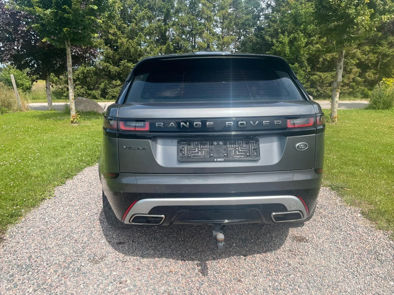 Land Rover Range Rover Velar R-Dynamic 3.0D 4WD Land Rover Velar R-Dynamic 3.0D 4WD *LKW zullasung: 2 sitze - سيارة دفع رباعي: صورة 3 Land Rover Range Rover Velar R-Dynamic 3.0D 4WD Land Rover Velar R-Dynamic 3.0D 4WD *LKW zullasung: 2 sitze - سيارة دفع رباعي: صورة 3