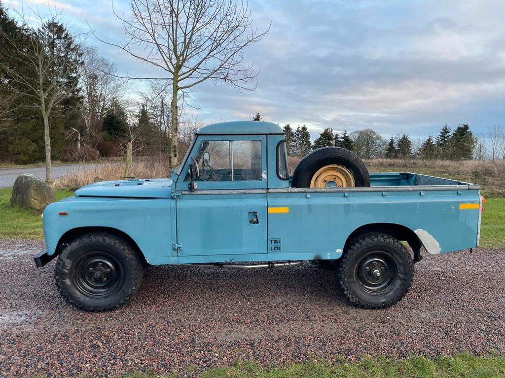 Land Rover Serie II A 109 Pickup Land Rover Serie II A 109 Inch Basic Pickup *10 900* - سيارة دفع رباعي: صورة 3 Land Rover Serie II A 109 Pickup Land Rover Serie II A 109 Inch Basic Pickup *10 900* - سيارة دفع رباعي: صورة 3