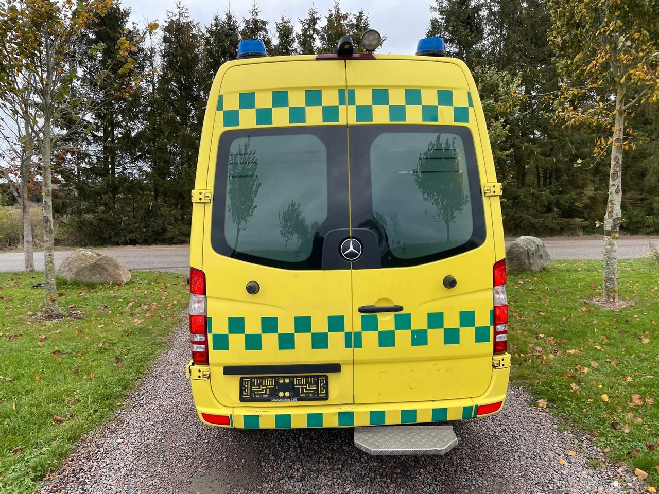 Mercedes-Benz Sprinter II 316 CDI Aut Ambulance Mercedes-Benz Sprinter II 316 CDI Aut Ambulance - فان: صورة 5 Mercedes-Benz Sprinter II 316 CDI Aut Ambulance Mercedes-Benz Sprinter II 316 CDI Aut Ambulance - فان: صورة 5