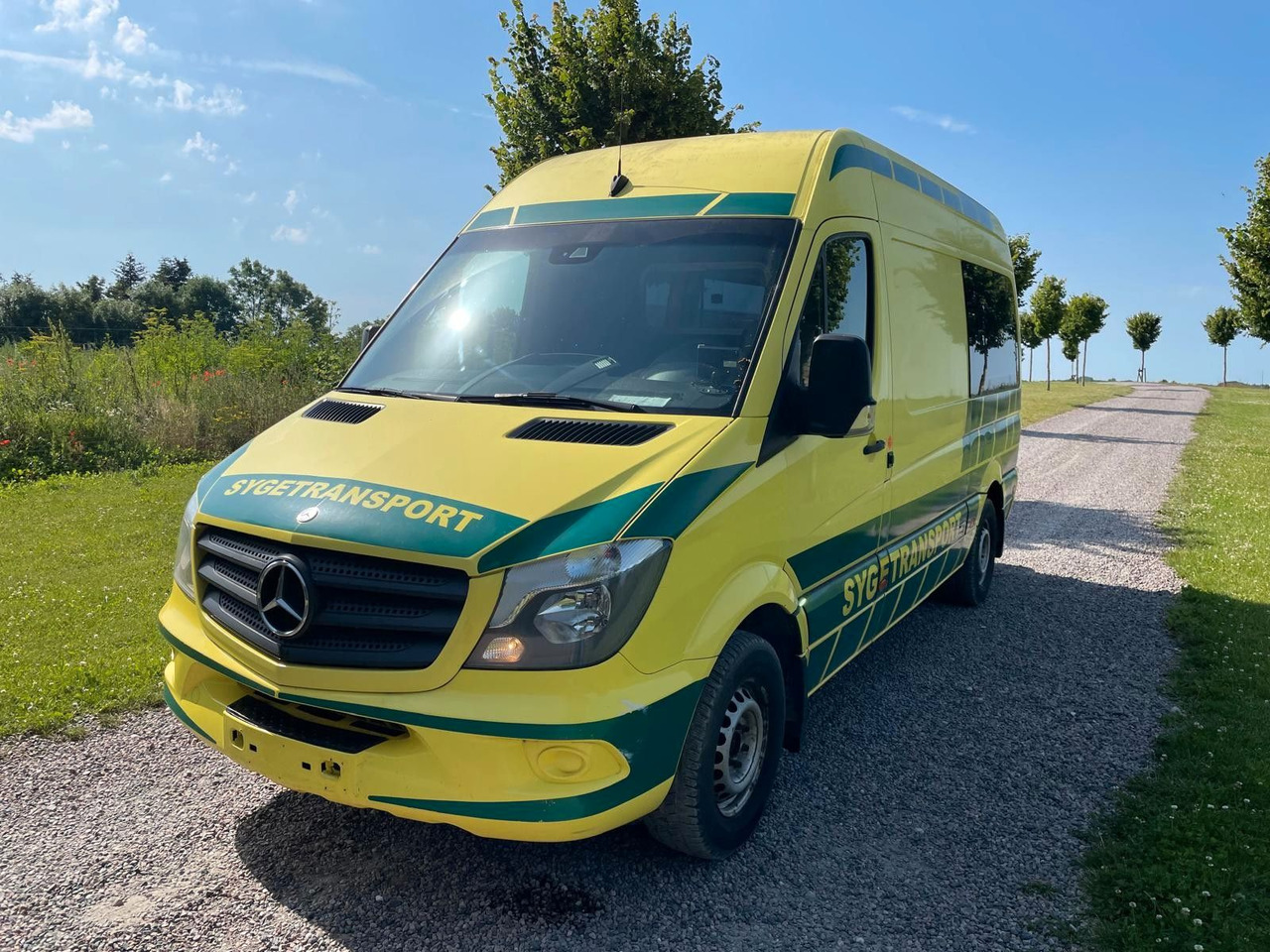 Mercedes-Benz Sprinter II Kasten 316 CDI Aut - سيارة اسعاف: صورة 1 Mercedes-Benz Sprinter II Kasten 316 CDI Aut - سيارة اسعاف: صورة 1
