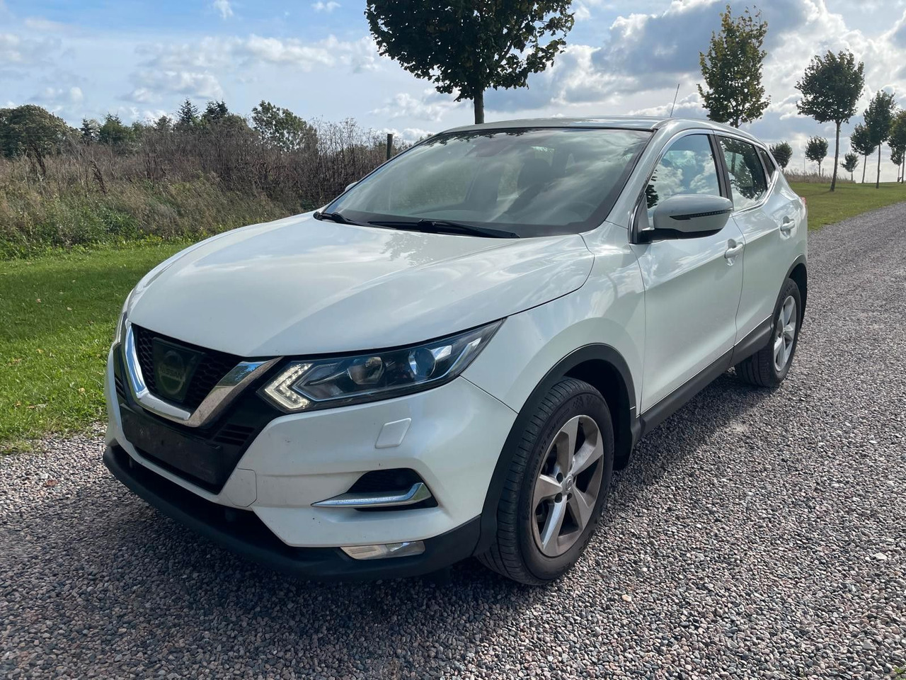 Nissan Qashqai Tekna+ - سيارة دفع رباعي: صورة 1 Nissan Qashqai Tekna+ - سيارة دفع رباعي: صورة 1