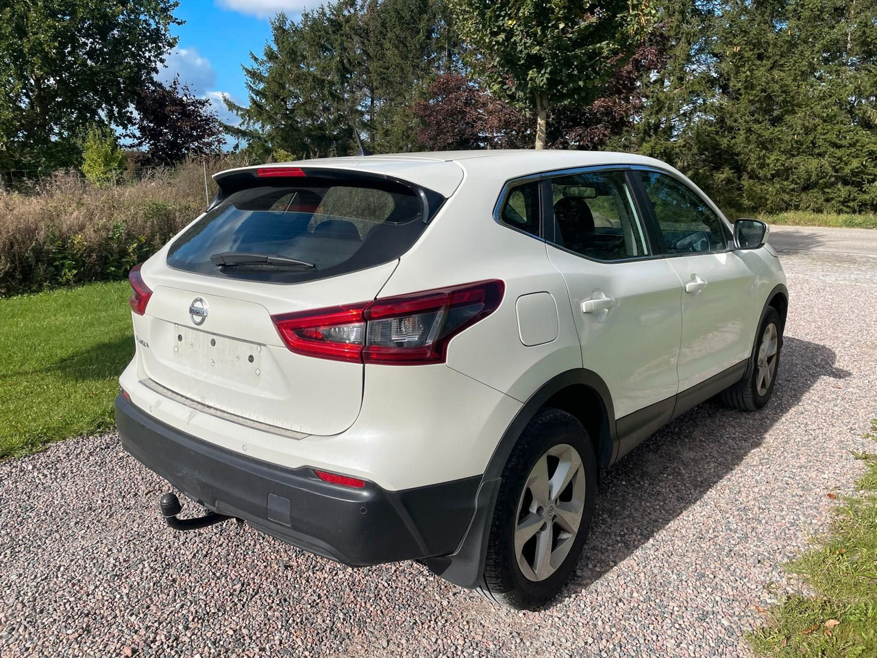 Nissan Qashqai Tekna+ - سيارة دفع رباعي: صورة 5 Nissan Qashqai Tekna+ - سيارة دفع رباعي: صورة 5
