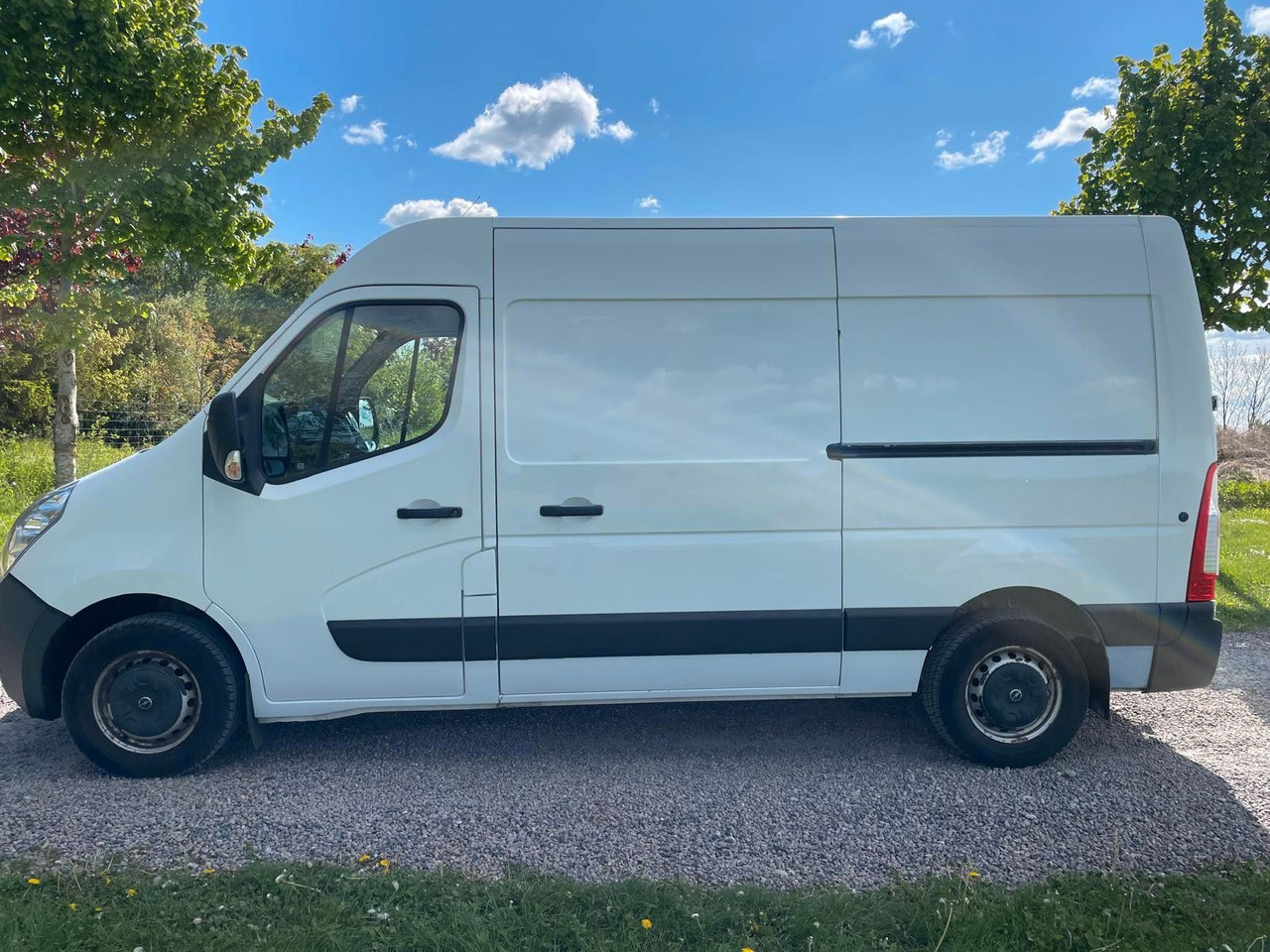 Opel Movano 2.3CDTi 170HP L2H2 Van *7600€ netto - فان المدمجة: صورة 3 Opel Movano 2.3CDTi 170HP L2H2 Van *7600€ netto - فان المدمجة: صورة 3