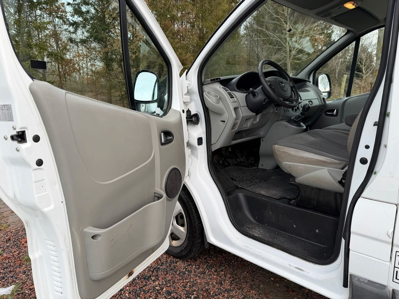 فان Opel Vivaro 2.0 CDTi *A/C *Long *nur 119000km: صورة 9