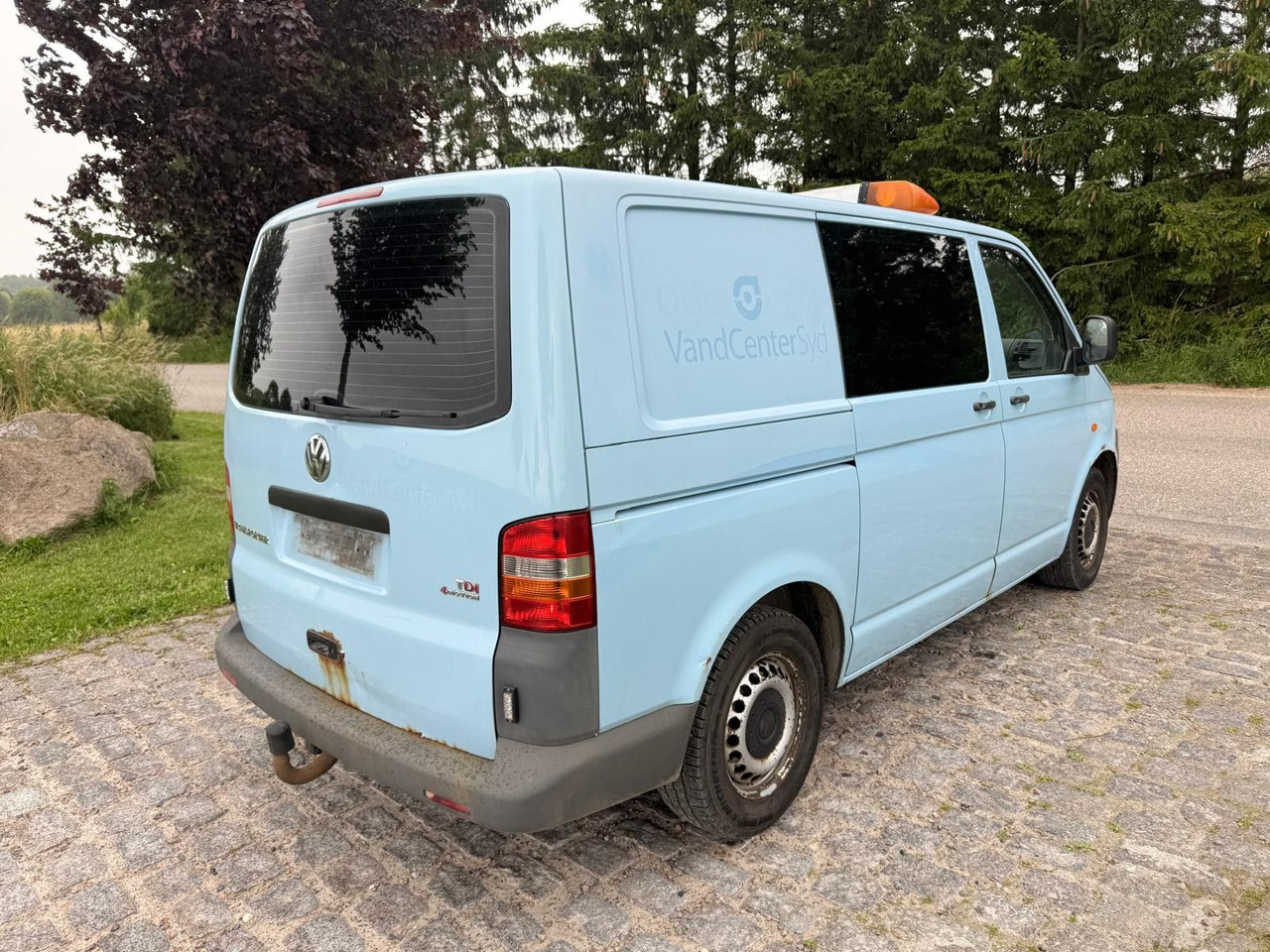 Volkswagen T5 Transporter 2.5 TDI 4Motion *Klima *4x4 - فان المدمجة: صورة 4 Volkswagen T5 Transporter 2.5 TDI 4Motion *Klima *4x4 - فان المدمجة: صورة 4