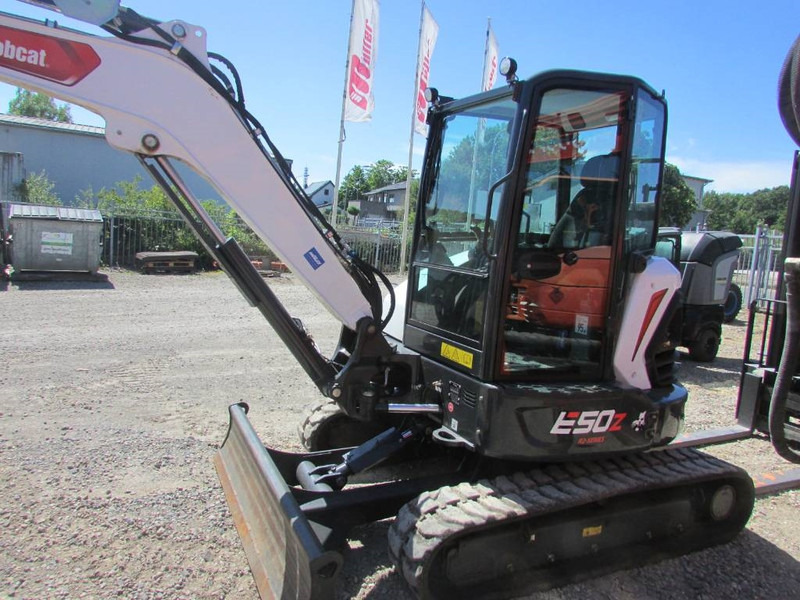 Bobcat E 50z Minibagger 42.500 EUR - حفارة مُصَّغرة: صورة 5 Bobcat E 50z Minibagger 42.500 EUR - حفارة مُصَّغرة: صورة 5