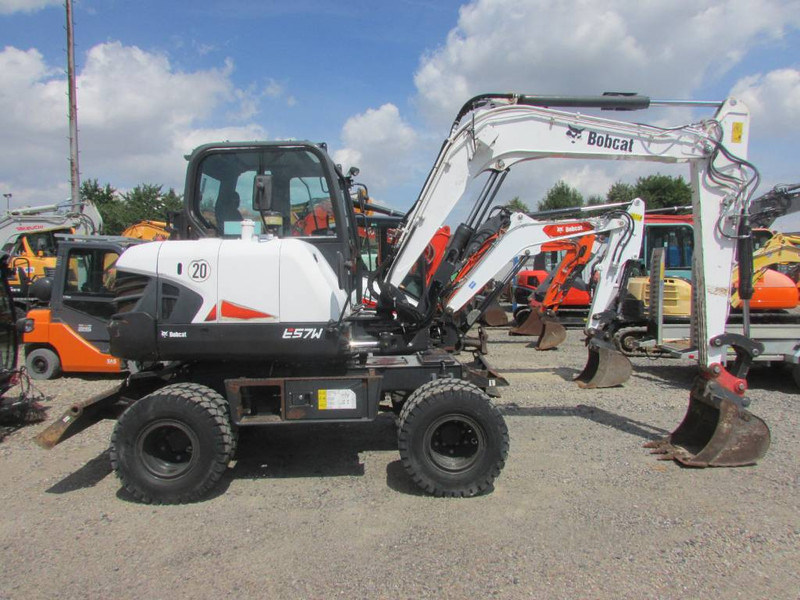 Bobcat E 57 W - حفارة دولاب: صورة 1 Bobcat E 57 W - حفارة دولاب: صورة 1