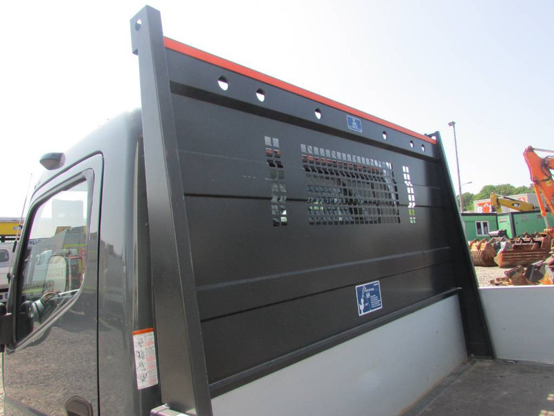FUSO Canter 3 C 15 - شاحنات مسطحة: صورة 3 FUSO Canter 3 C 15 - شاحنات مسطحة: صورة 3