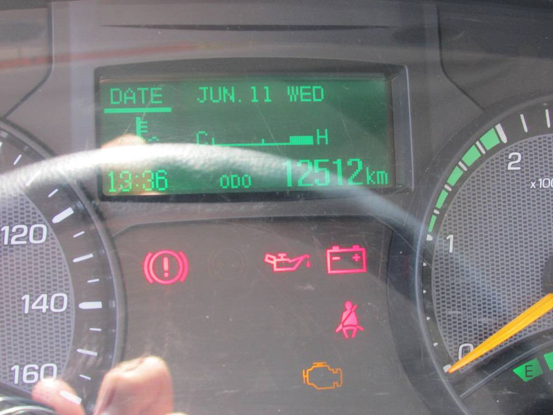 FUSO Canter 3 C 15 - شاحنات مسطحة: صورة 4 FUSO Canter 3 C 15 - شاحنات مسطحة: صورة 4