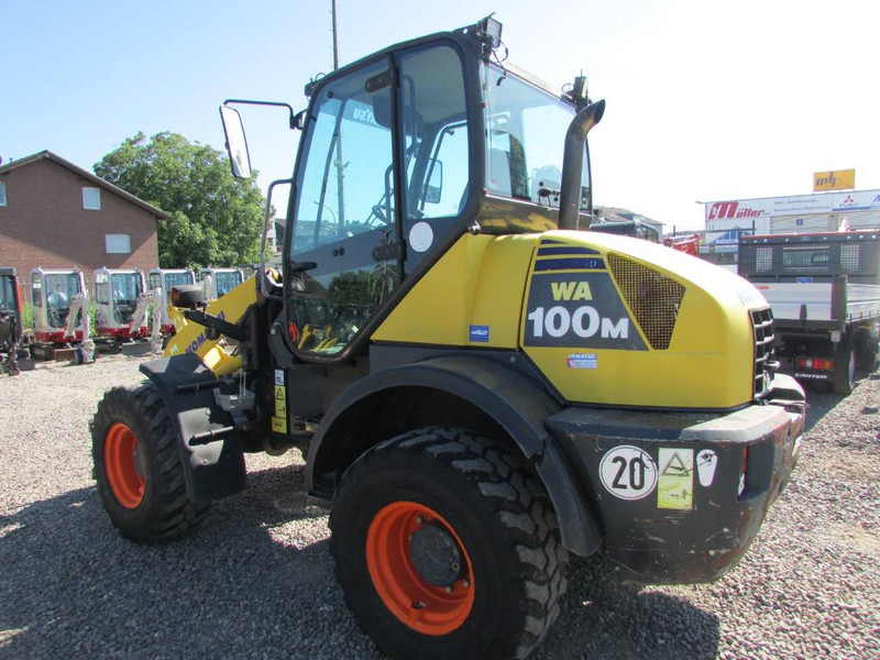 Komatsu WA 100 M-5 Radlader 15.000€ netto - اللودر بعجل: صورة 4 Komatsu WA 100 M-5 Radlader 15.000€ netto - اللودر بعجل: صورة 4