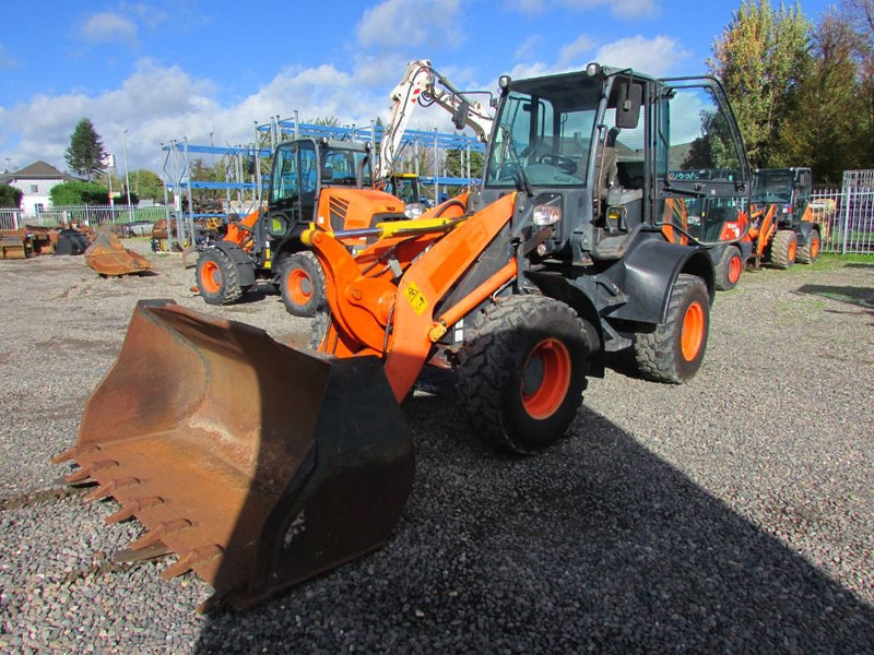 Komatsu WA 100 M-7 Radlader 29.000 EUR - اللودر بعجل: صورة 2 Komatsu WA 100 M-7 Radlader 29.000 EUR - اللودر بعجل: صورة 2