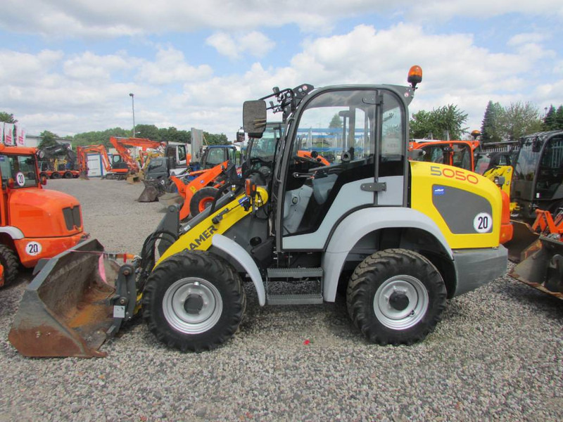 Kramer 5050 Radlader 37.500 EUR - اللودر بعجل: صورة 1 Kramer 5050 Radlader 37.500 EUR - اللودر بعجل: صورة 1