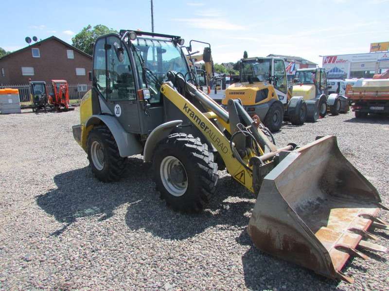 Kramer 750 Radlader 21.500 EUR - اللودر بعجل: صورة 4 Kramer 750 Radlader 21.500 EUR - اللودر بعجل: صورة 4