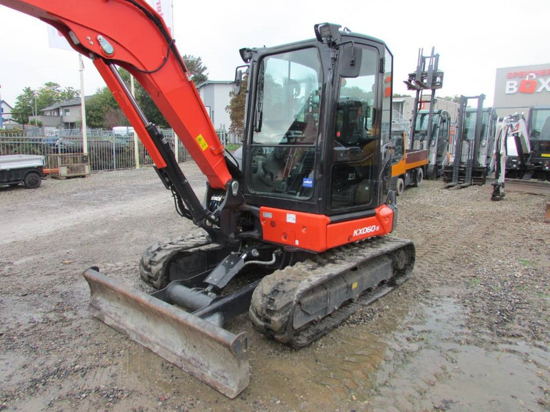 Kubota KX 060-5 Minibagger 48.000 EUR - حفارة مُصَّغرة: صورة 2 Kubota KX 060-5 Minibagger 48.000 EUR - حفارة مُصَّغرة: صورة 2