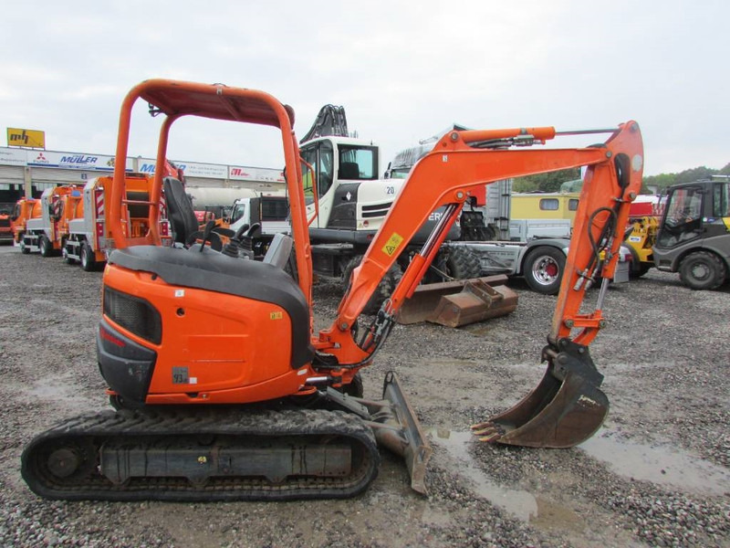Kubota U 27-4 Canopy Minibagger 18.000 EUR - حفارة مُصَّغرة: صورة 4 Kubota U 27-4 Canopy Minibagger 18.000 EUR - حفارة مُصَّغرة: صورة 4
