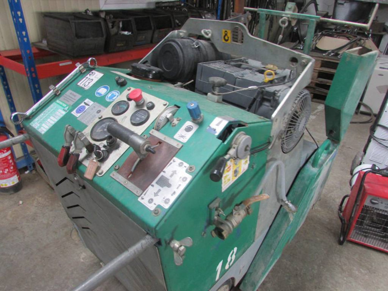 Lissmac FS 28 D Fugenschneider 6.000 EUR - معدات الخرسانة: صورة 2 Lissmac FS 28 D Fugenschneider 6.000 EUR - معدات الخرسانة: صورة 2