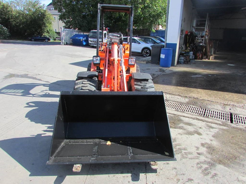 Schäffer 2436 Radlader 22.500 EUR - اللودر بعجل: صورة 2 Schäffer 2436 Radlader 22.500 EUR - اللودر بعجل: صورة 2