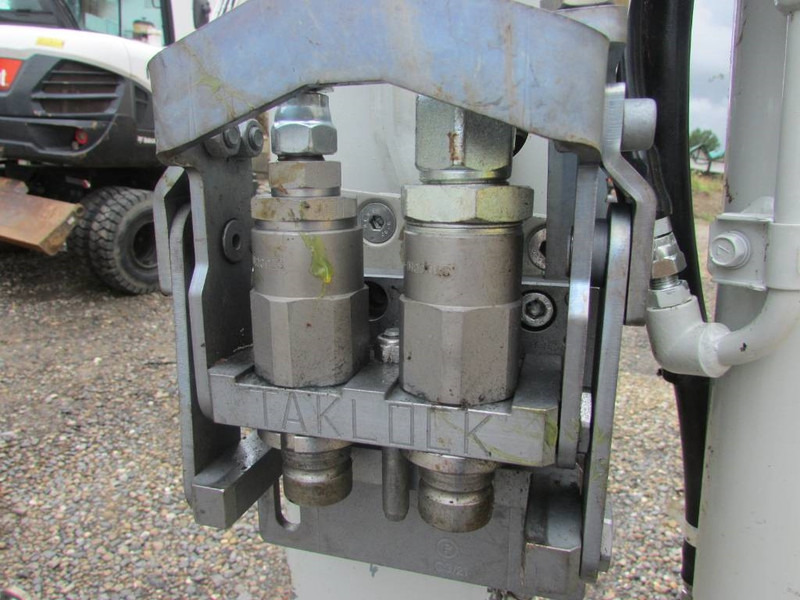 Takeuchi TB 216 V4 Minibagger 28.000 EUR - حفارة مُصَّغرة: صورة 4 Takeuchi TB 216 V4 Minibagger 28.000 EUR - حفارة مُصَّغرة: صورة 4