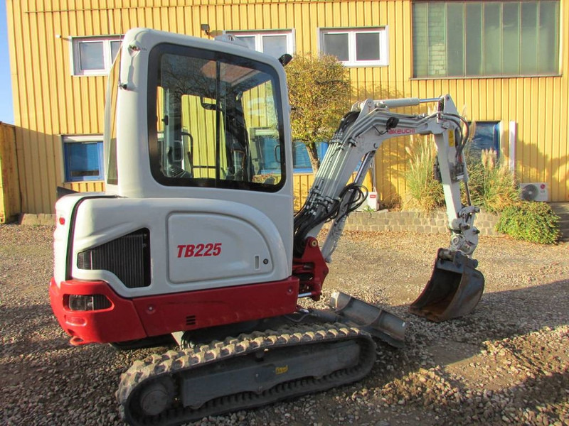 Takeuchi TB 225 V3 Minibagger 30.500 EUR - حفارة مُصَّغرة: صورة 4 Takeuchi TB 225 V3 Minibagger 30.500 EUR - حفارة مُصَّغرة: صورة 4