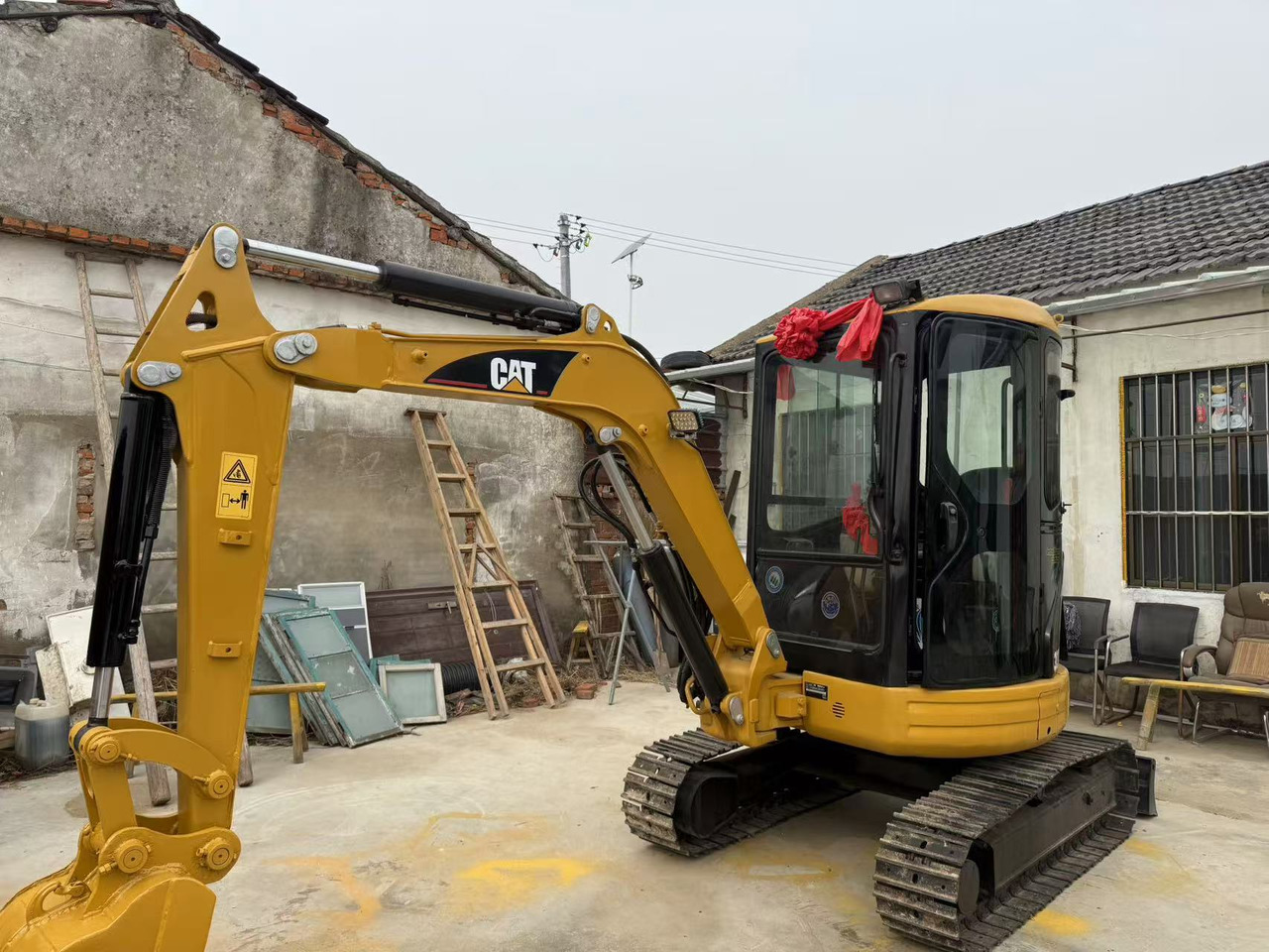CATERPILLAR 303CR - حفارة مُصَّغرة: صورة 1 CATERPILLAR 303CR - حفارة مُصَّغرة: صورة 1