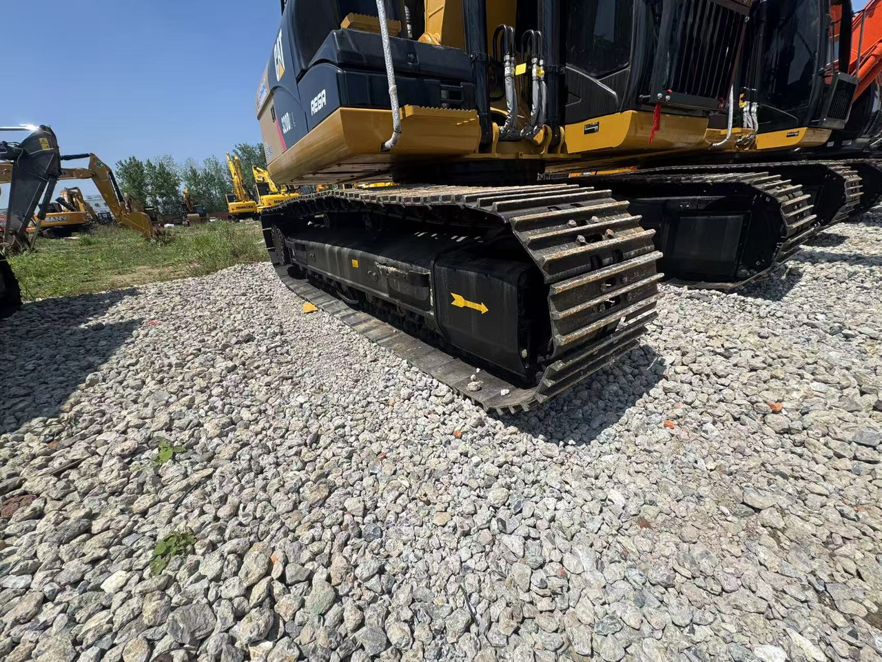 CATERPILLAR 320D2L - حفار زحاف: صورة 3 CATERPILLAR 320D2L - حفار زحاف: صورة 3