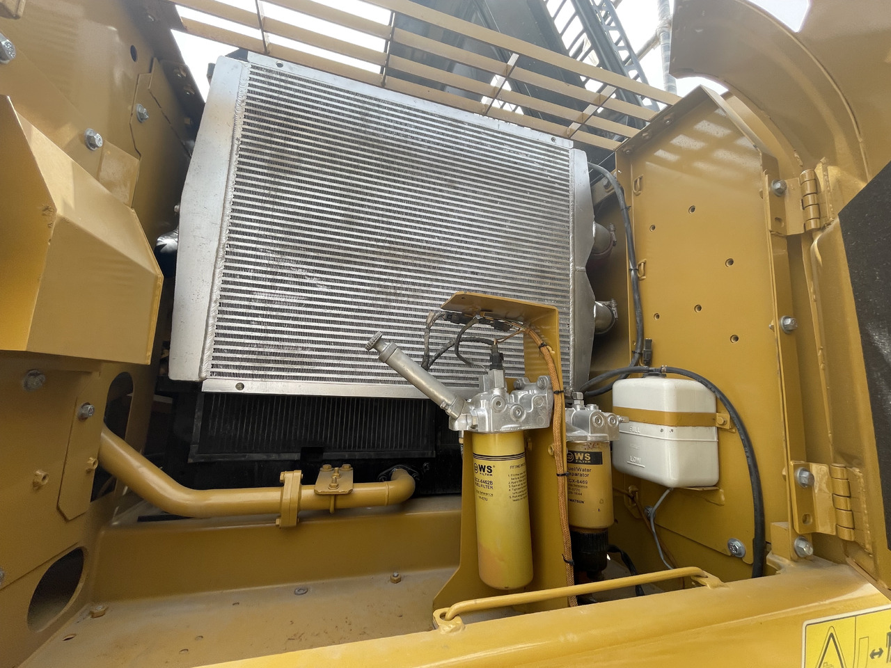 CATERPILLAR 329D2 - حفار زحاف: صورة 4 CATERPILLAR 329D2 - حفار زحاف: صورة 4