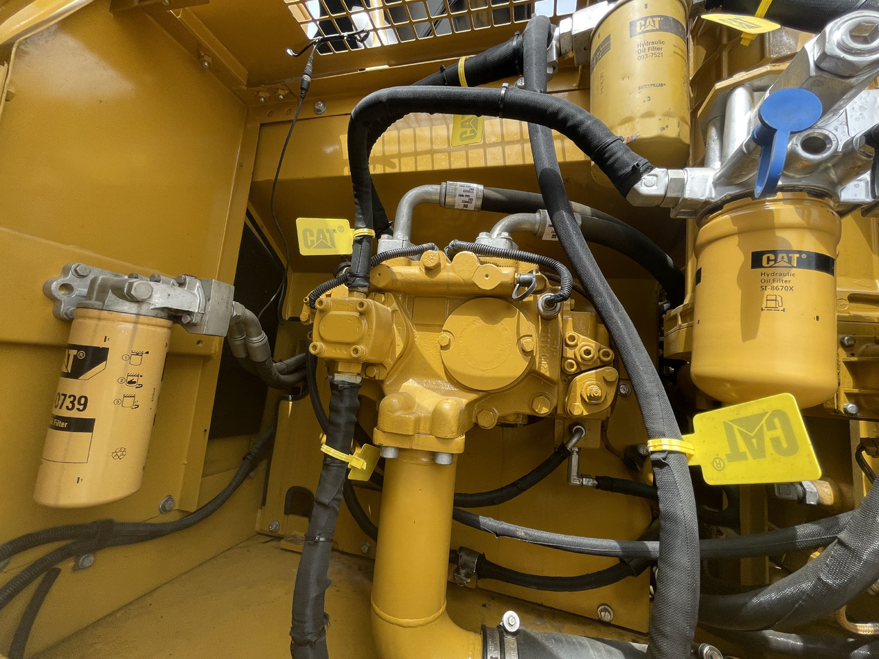CATERPILLAR 329D2 - حفار زحاف: صورة 5 CATERPILLAR 329D2 - حفار زحاف: صورة 5