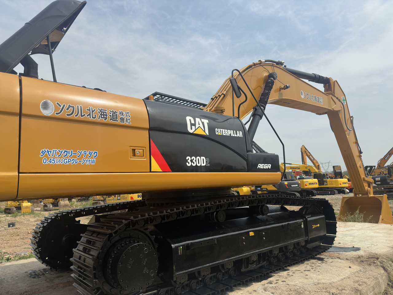 CATERPILLAR 330D2 - حفار زحاف: صورة 2 CATERPILLAR 330D2 - حفار زحاف: صورة 2
