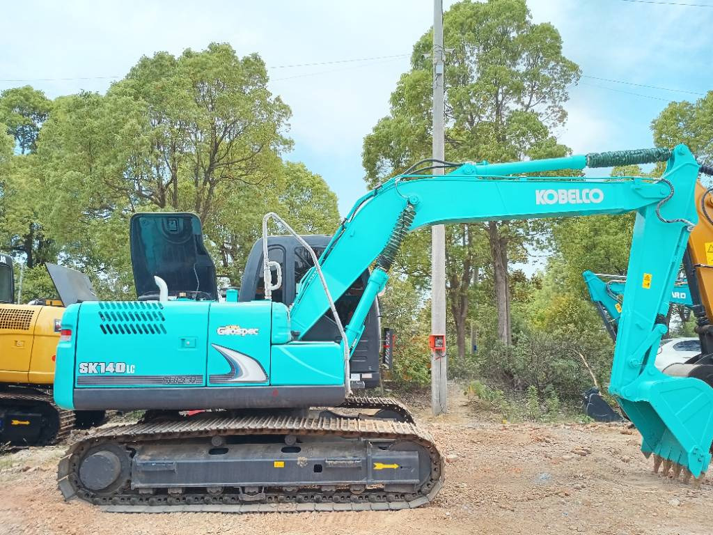 KOBELCO SK140 - حفار زحاف: صورة 5 KOBELCO SK140 - حفار زحاف: صورة 5