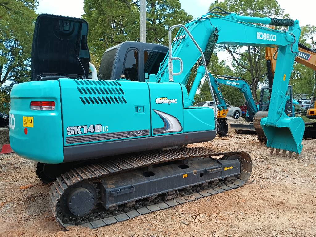 KOBELCO SK140 - حفار زحاف: صورة 1 KOBELCO SK140 - حفار زحاف: صورة 1