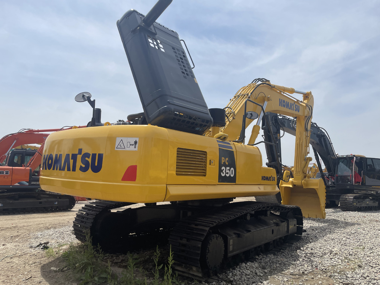 KOMATSU PC350-8 - حفار زحاف: صورة 2 KOMATSU PC350-8 - حفار زحاف: صورة 2