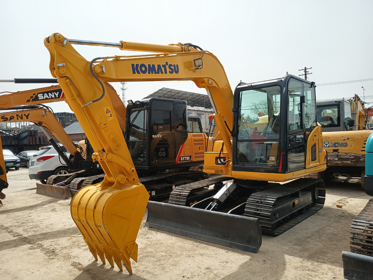 KOMATSU PC60-8 - حفار زحاف: صورة 2 KOMATSU PC60-8 - حفار زحاف: صورة 2