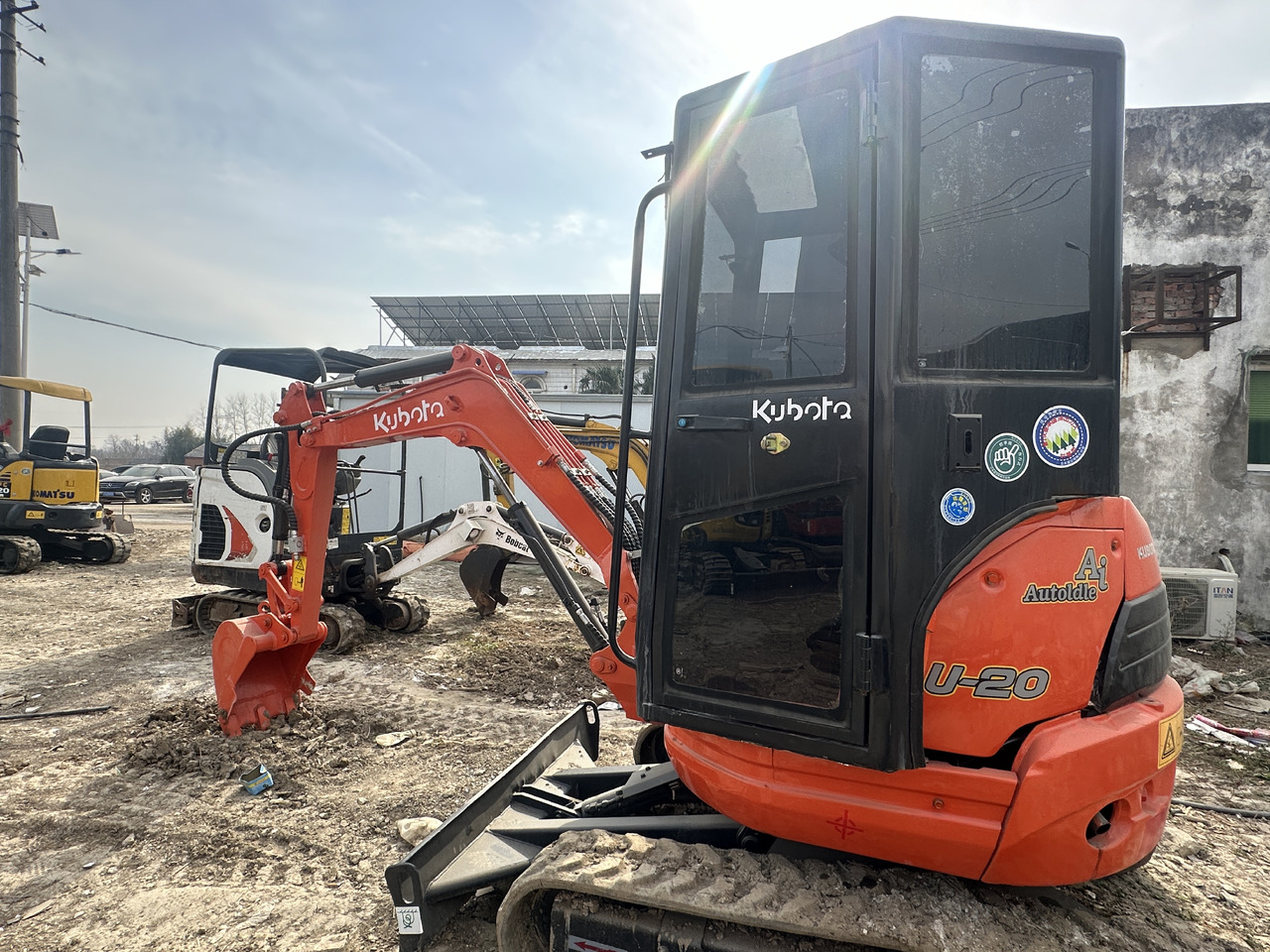 KUBOTA U-20 - حفارة مُصَّغرة: صورة 1 KUBOTA U-20 - حفارة مُصَّغرة: صورة 1