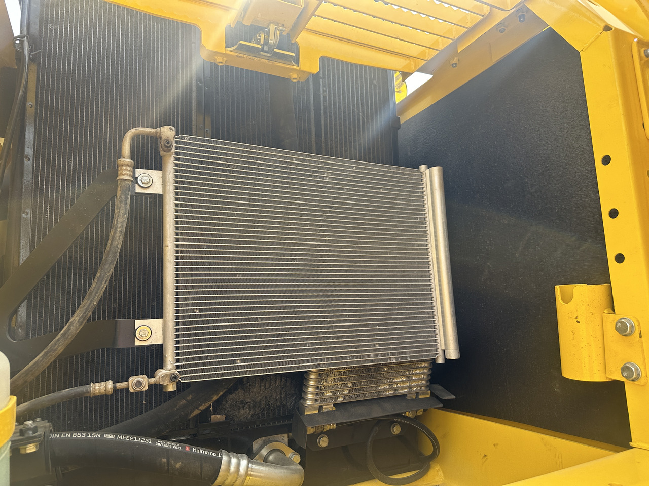 Komatsu PC 240 LC-8 - حفار زحاف: صورة 4 Komatsu PC 240 LC-8 - حفار زحاف: صورة 4