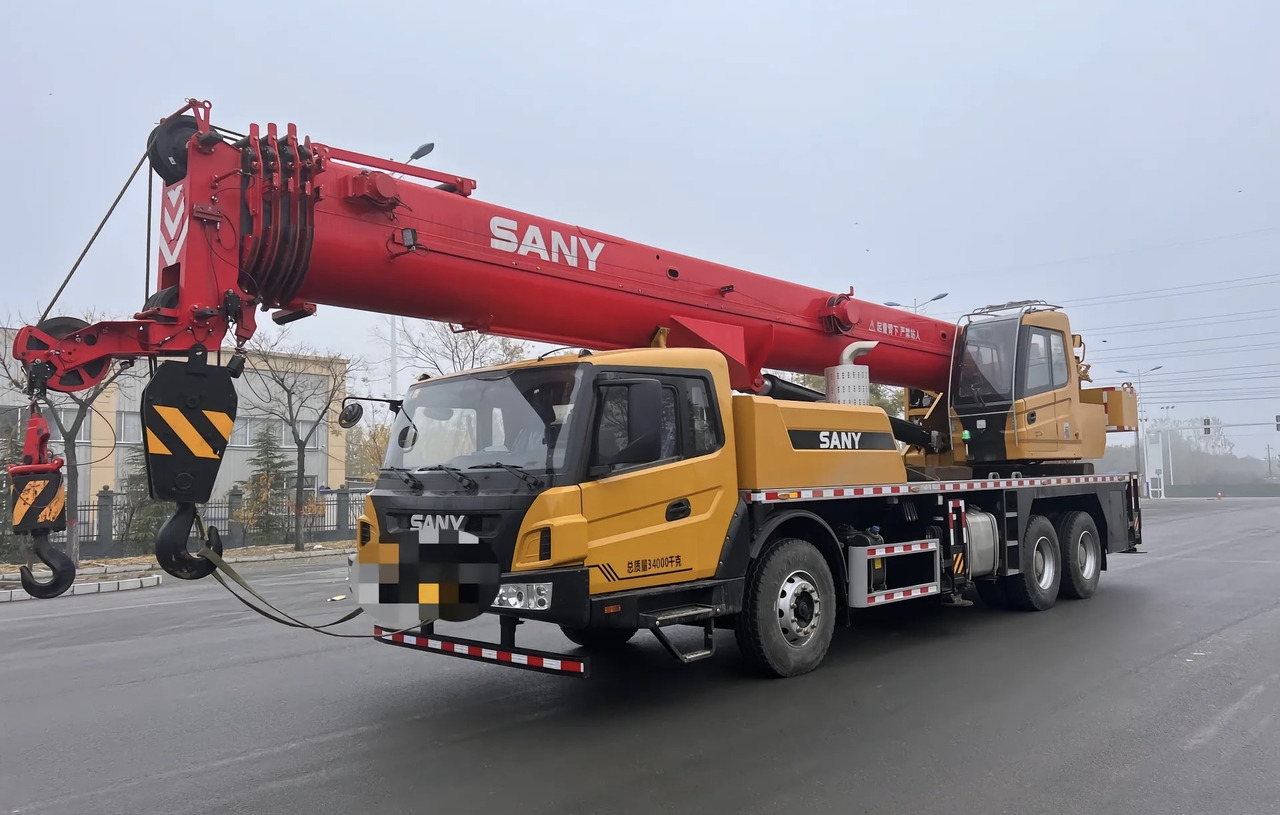 SANY STC250H - رافعة جسرية: صورة 2 SANY STC250H - رافعة جسرية: صورة 2