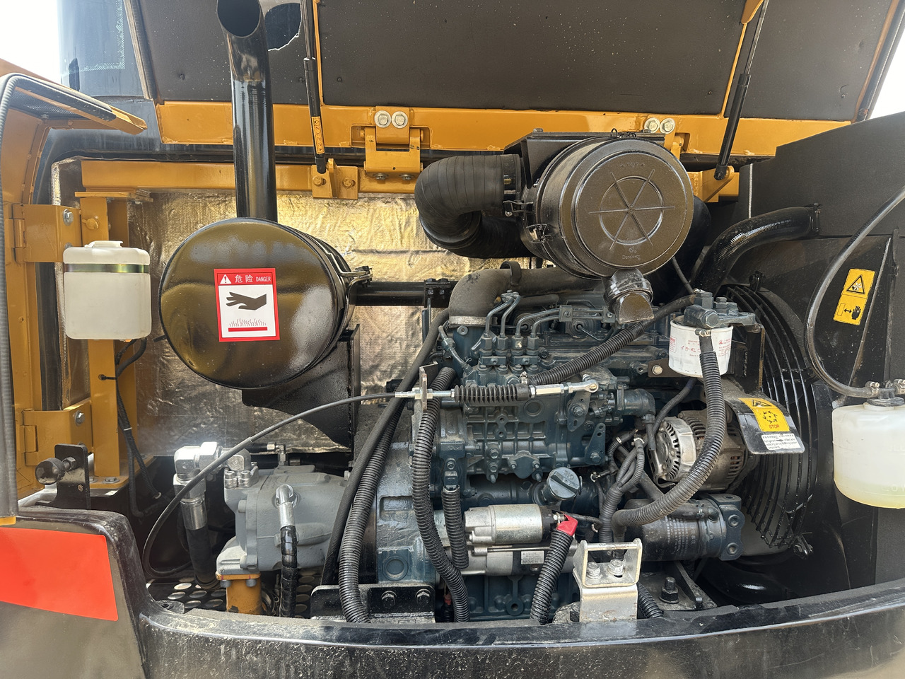 SANY SY55C - حفارة مُصَّغرة: صورة 4 SANY SY55C - حفارة مُصَّغرة: صورة 4