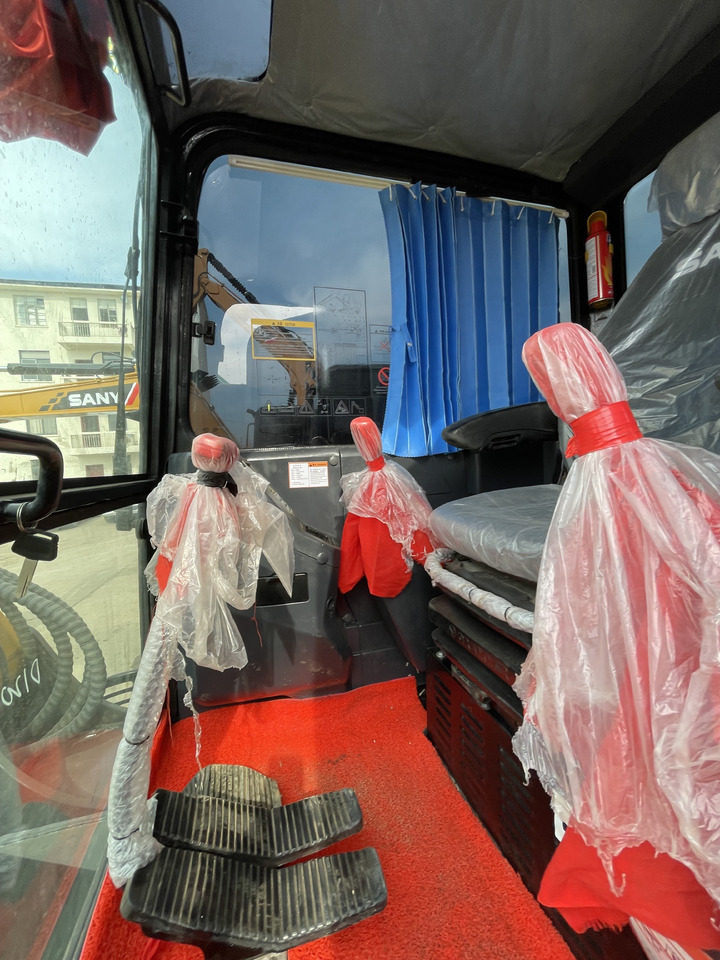 SANY SY60C - حفارة مُصَّغرة: صورة 3 SANY SY60C - حفارة مُصَّغرة: صورة 3