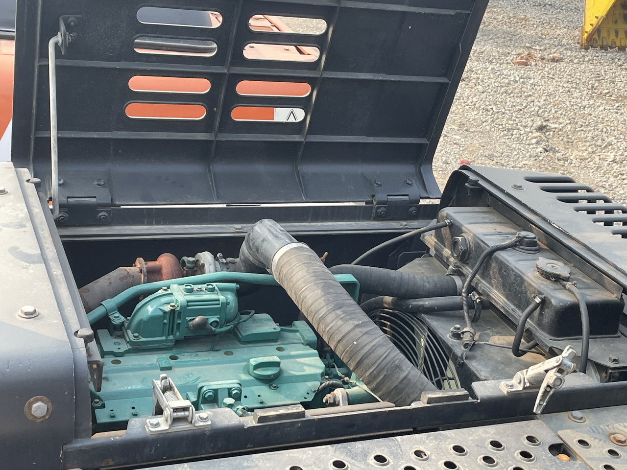 حفار زحاف VOLVO EC140: صورة 10