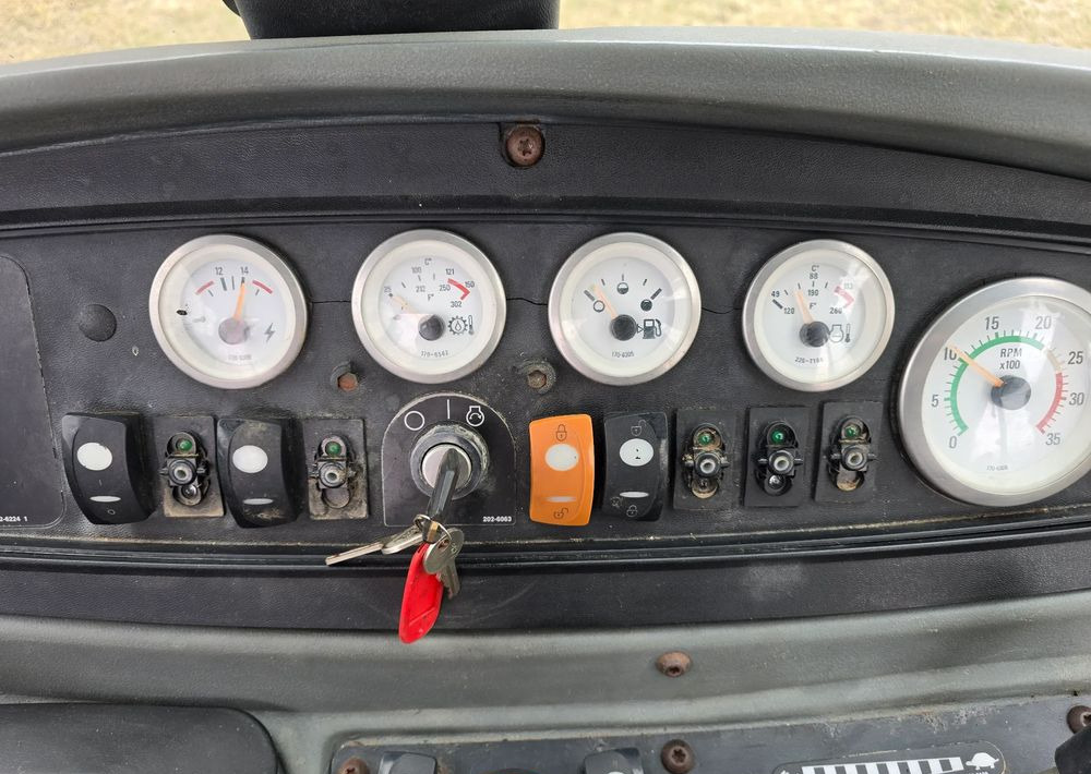 جرافة حفار Caterpillar: صورة 16