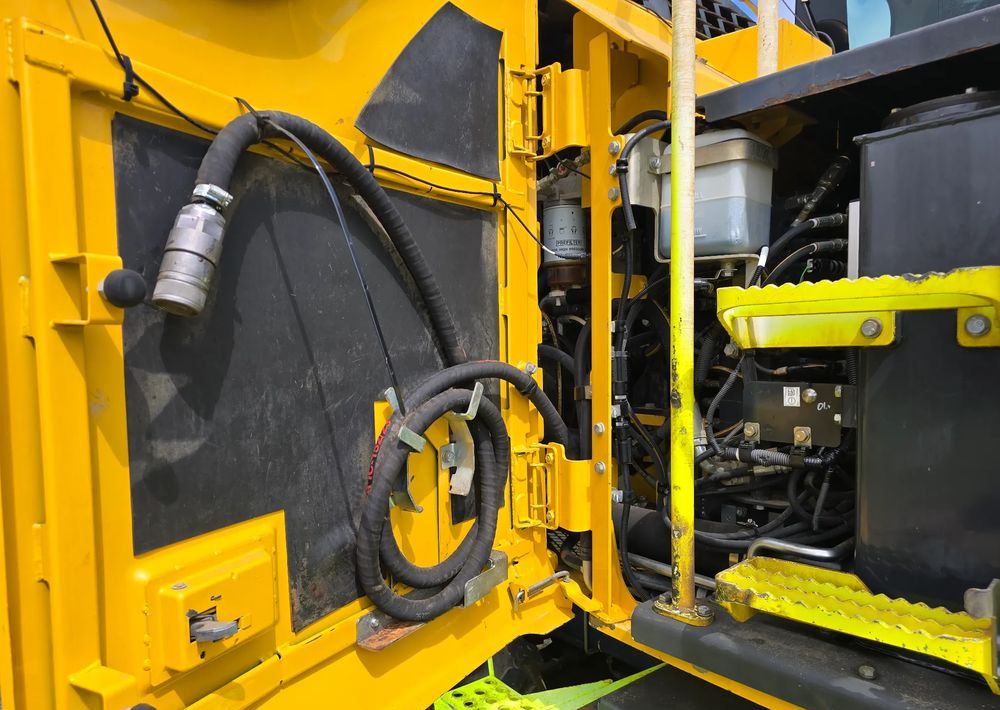 Komatsu - حفارة دولاب: صورة 5 Komatsu - حفارة دولاب: صورة 5