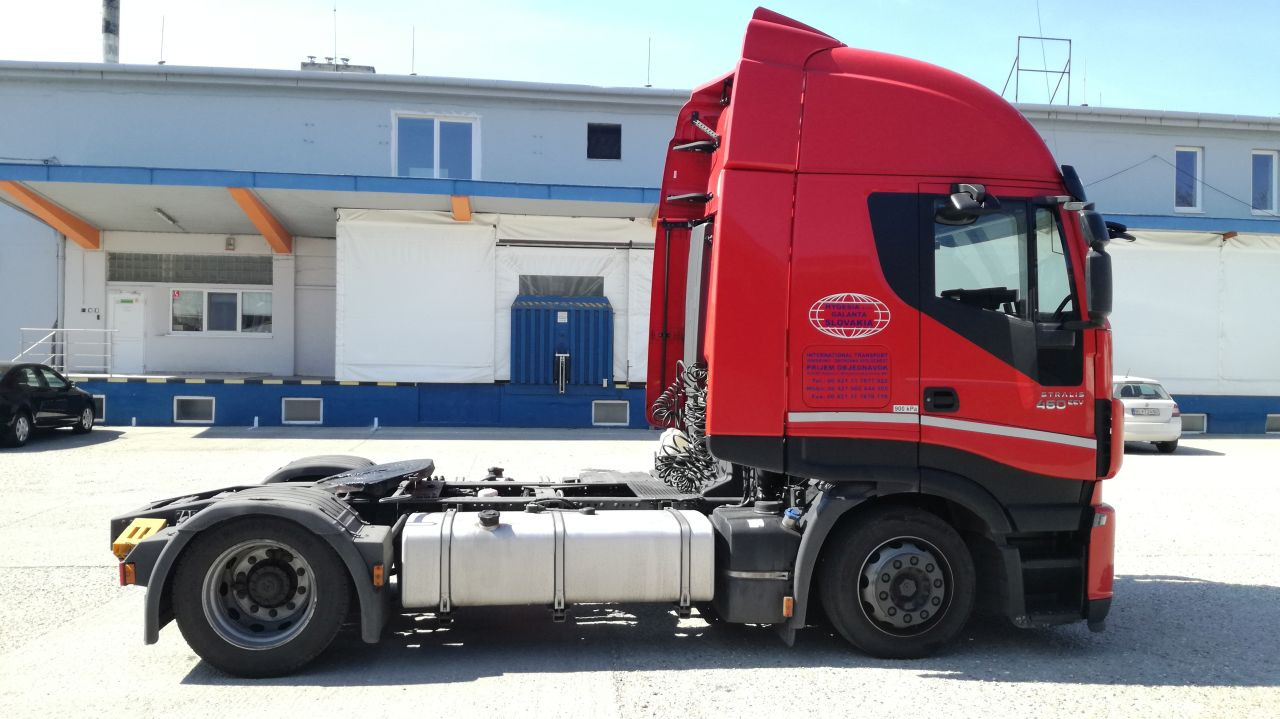 IVECO AS440T/FP-LT - وحدة جر: صورة 2 IVECO AS440T/FP-LT - وحدة جر: صورة 2