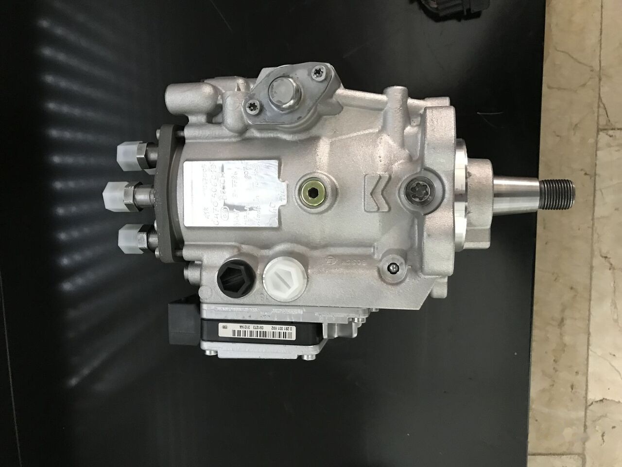 Bosch 2018 51111037611 MAN - مضخة وقود - شاحنة: صورة 2 Bosch 2018 51111037611 MAN - مضخة وقود - شاحنة: صورة 2